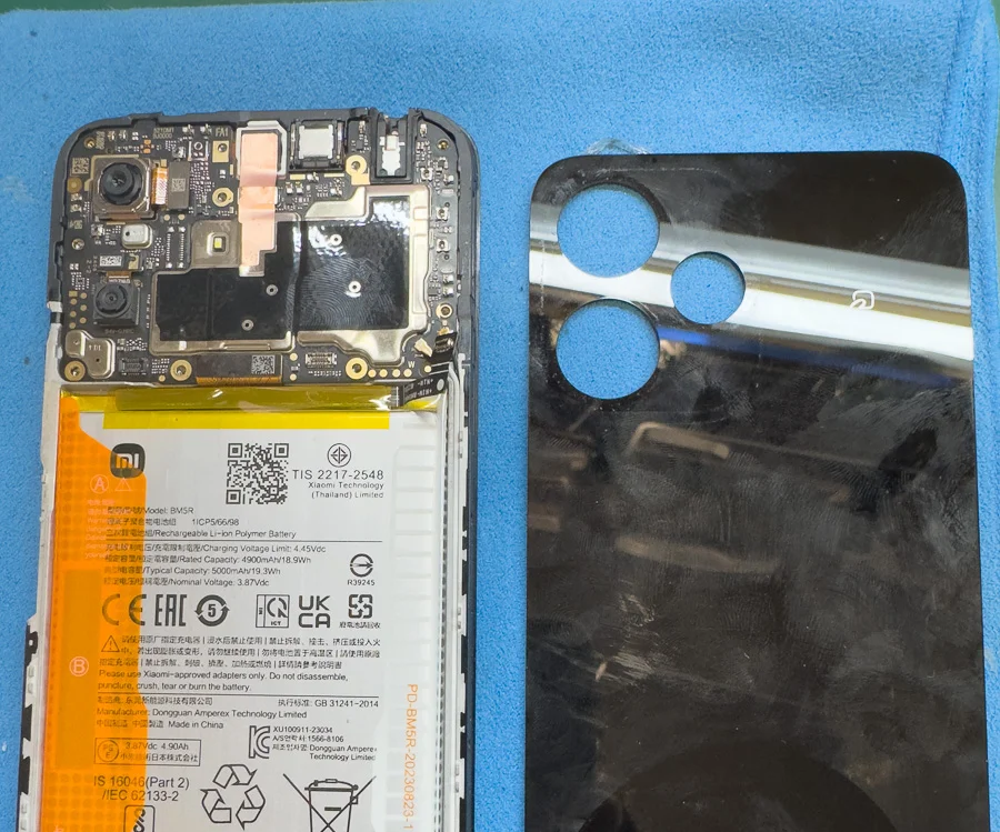 Xiaomi Mi Note 10 Lite 通信修理 — 修理の様子