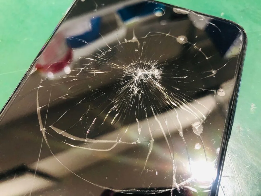 Xiaomi Redmi Note 10 JE 液晶修理 — 修理の様子