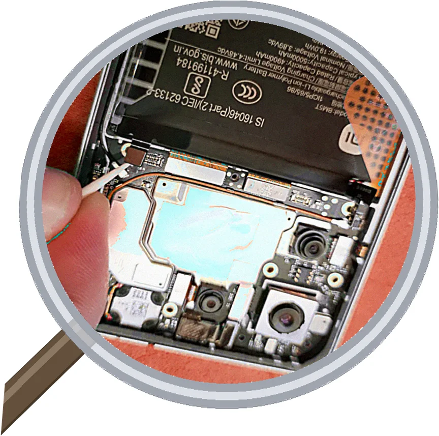 Xiaomi Poco X6 Pro 画面割れ修理のご報告 — 修理の様子