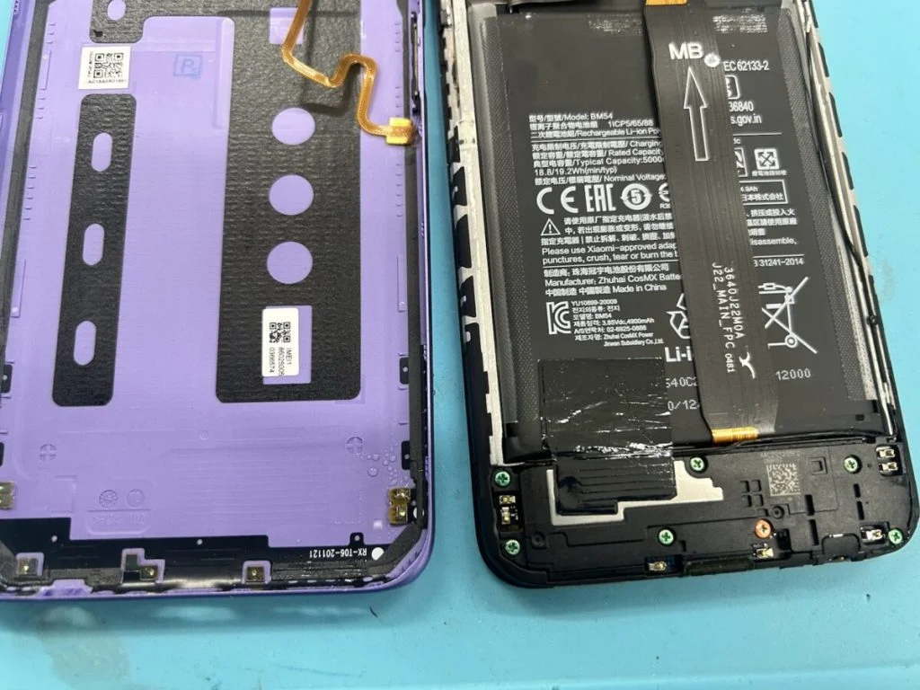 Xiaomi 11T Pro 水濡れ・浸水修理 即日対応 水没修理 — 修理の様子