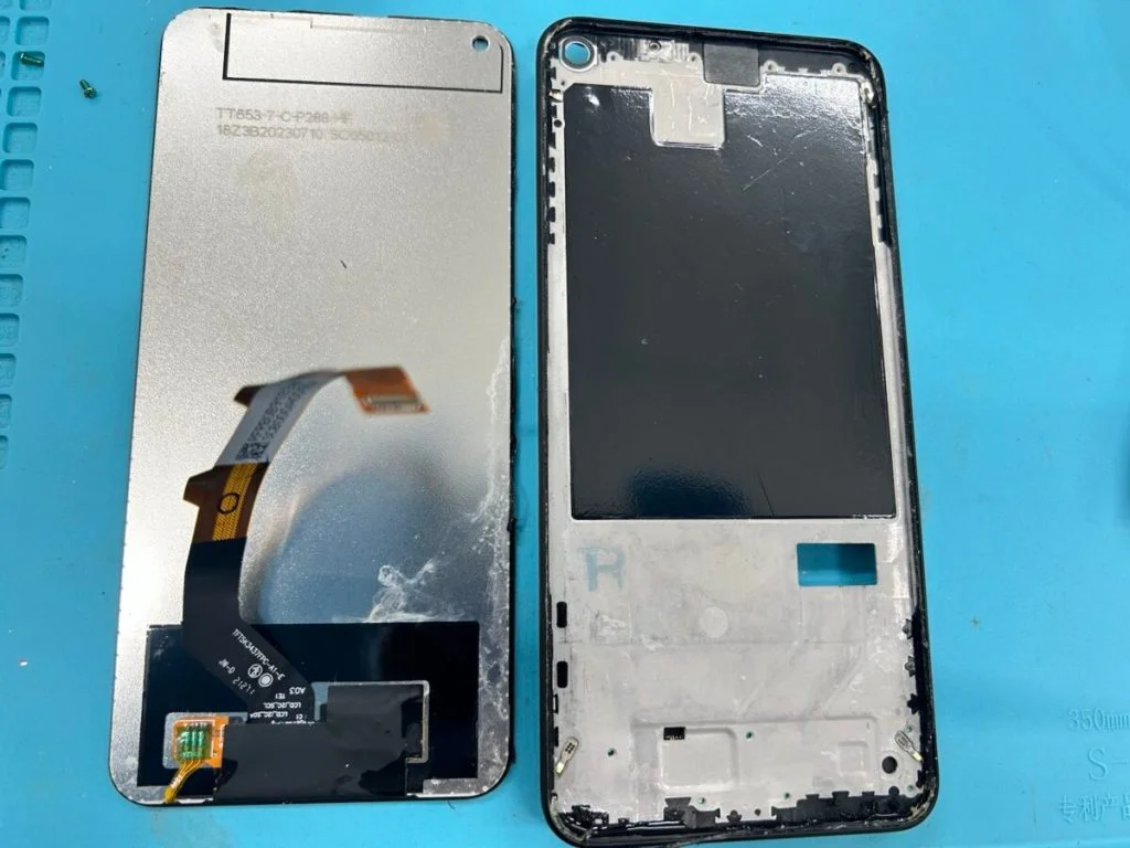 Xiaomi Redmi 12C 水没修理 — 修理の様子