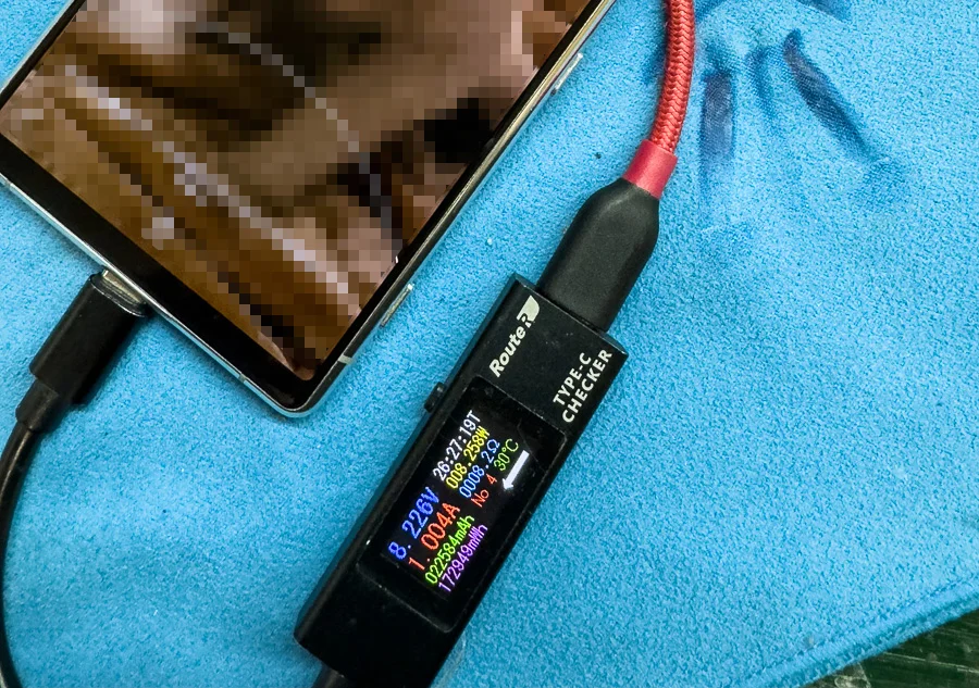 Xperia 1 V データ復旧 — 修理の様子