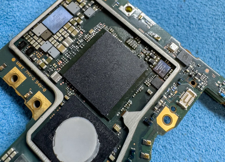 Xperia Z1 システム修復 — 修理の様子