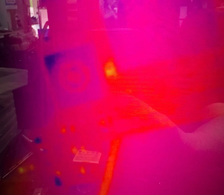 Xperia 1 IV 通信修理 — 修理の様子