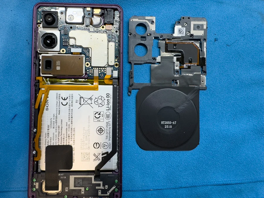 Xperia 10 V システム修復 — 修理の様子