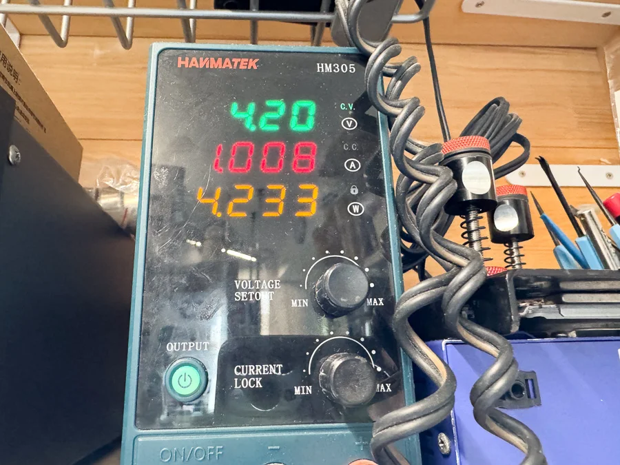 Xperia Ace III データ復旧 — 修理の様子