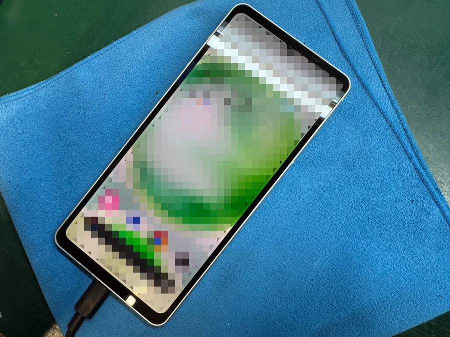 Xperia Ace 無線 WiFi修理 — 修理の様子