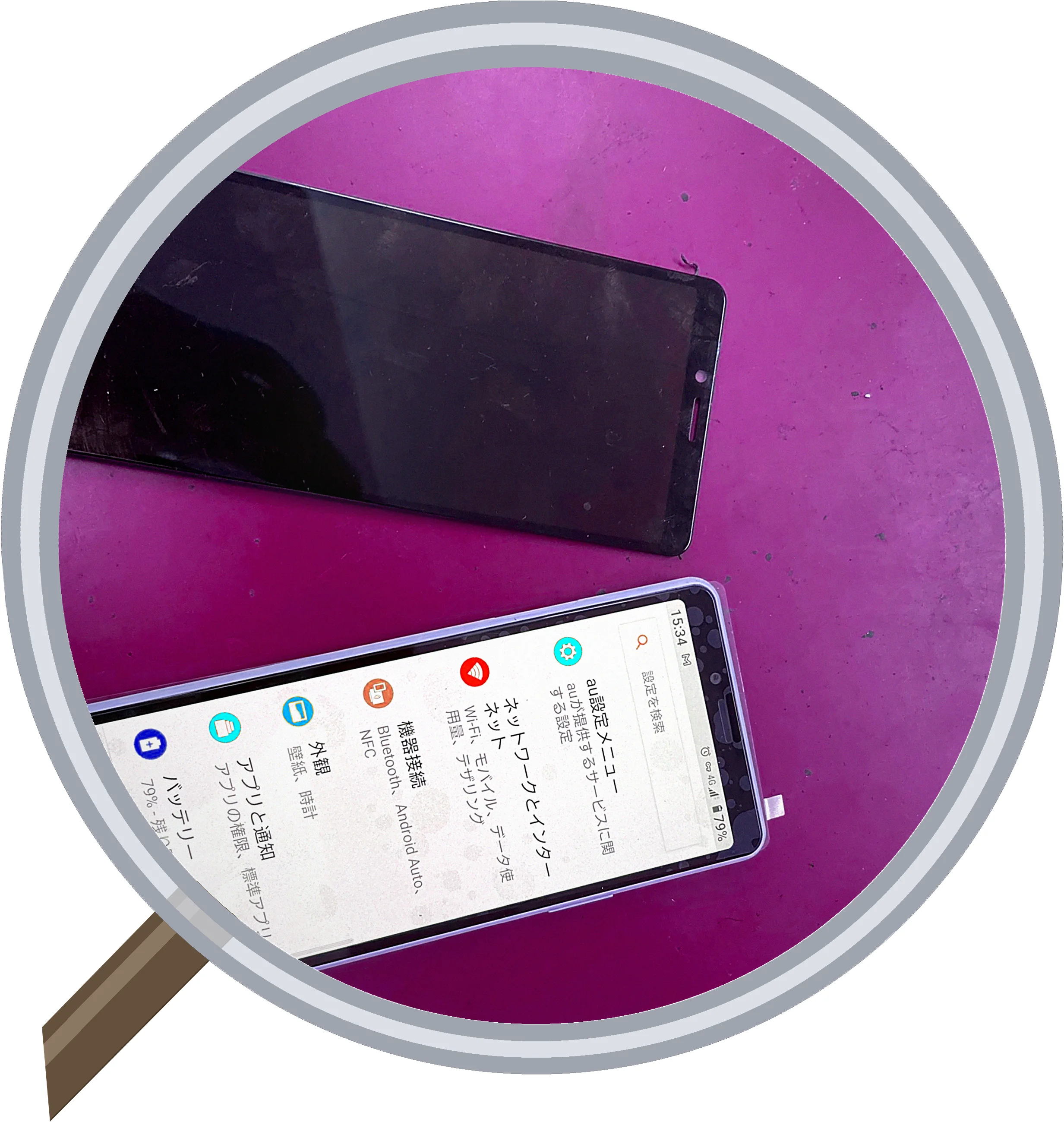 Xperia 10 III、落下で液晶が映らなくなった修理事例 — 修理の様子