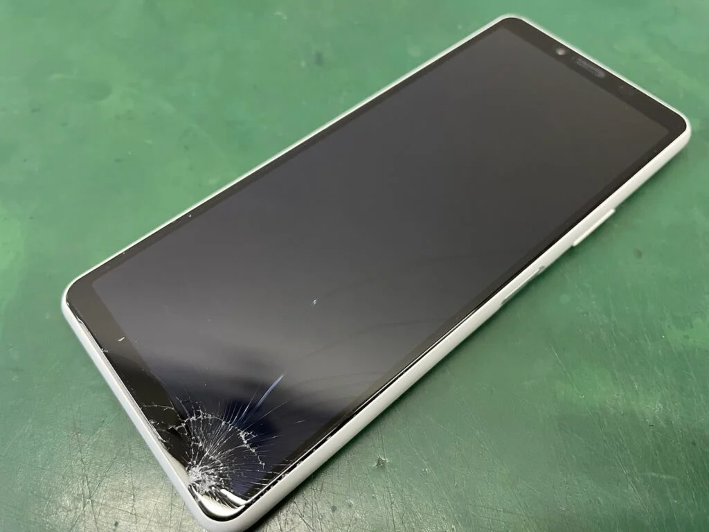 Xperia Z2 液晶修理 — 修理の様子