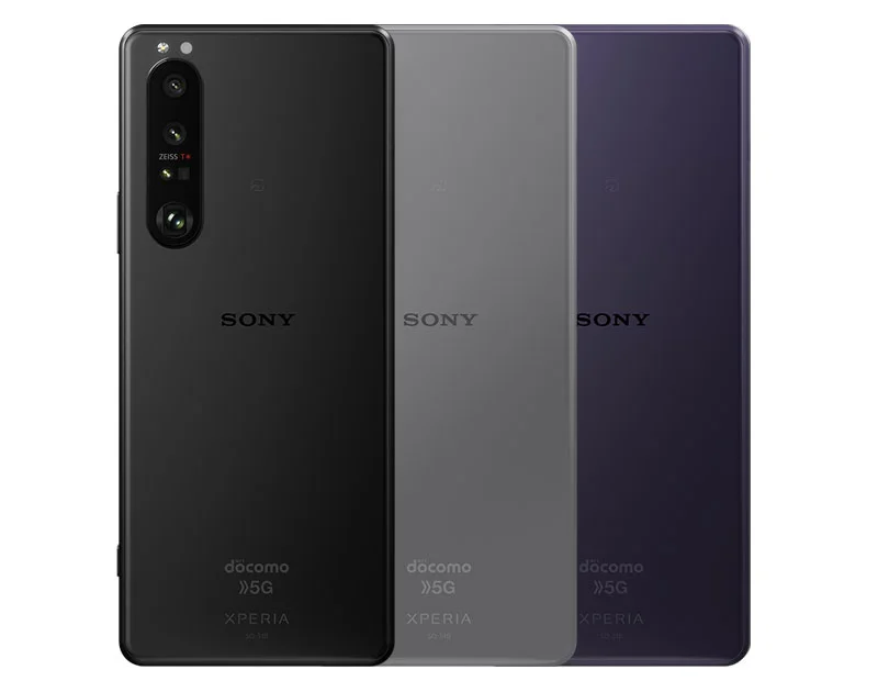 Xperia 8 画面割れ修理 — 修理の様子