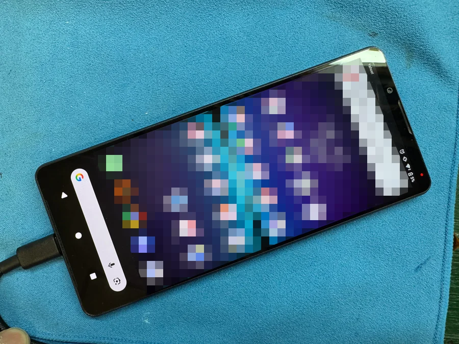 Xperia Z3 水没修理 — 修理の様子